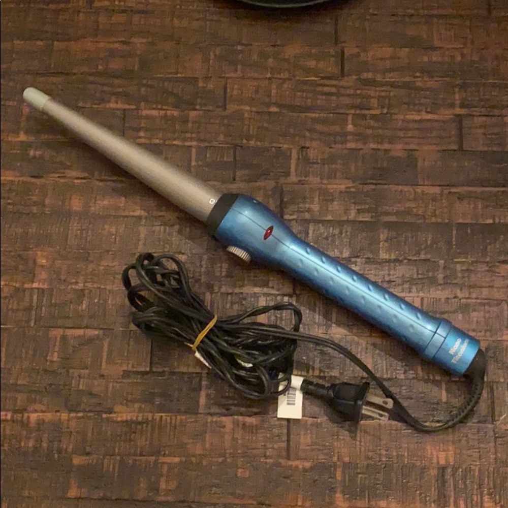 BaBylissPRO Nano Titanium Conicurl Curling Iron